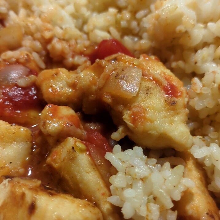 やわらか鶏むね肉と甘味感じる うまトマト煮込み
